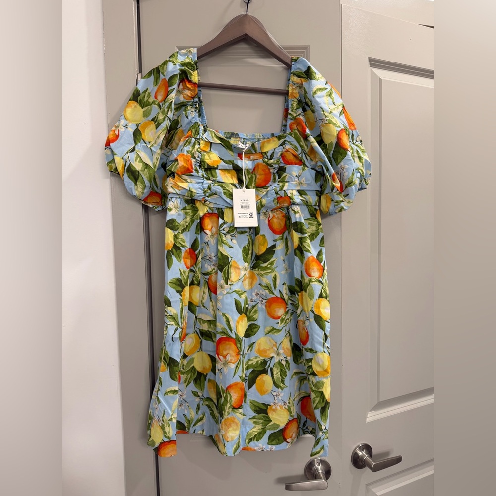 Square-Neck Puff Sleeve Tunic Dress in Sky Blue Lemon Print
